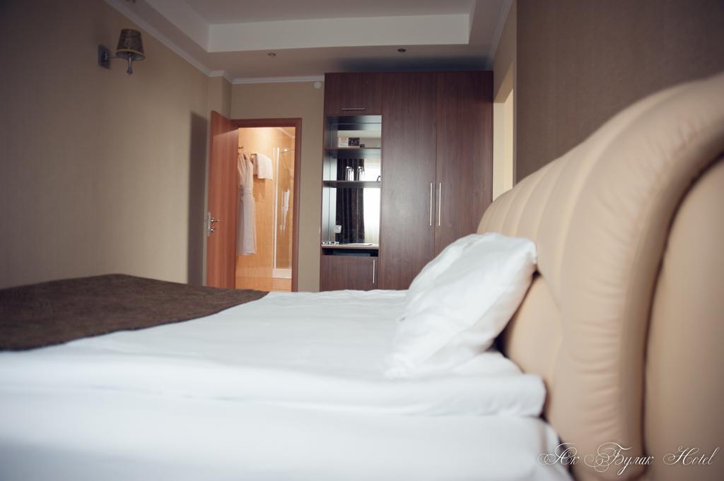 Akbulak Hotel Astana Chambre photo
