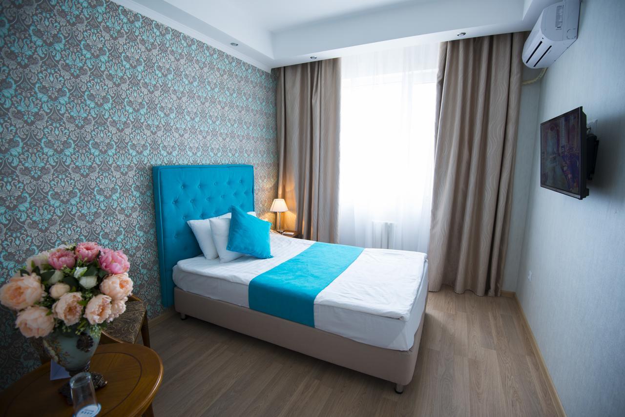 Akbulak Hotel Astana Extérieur photo